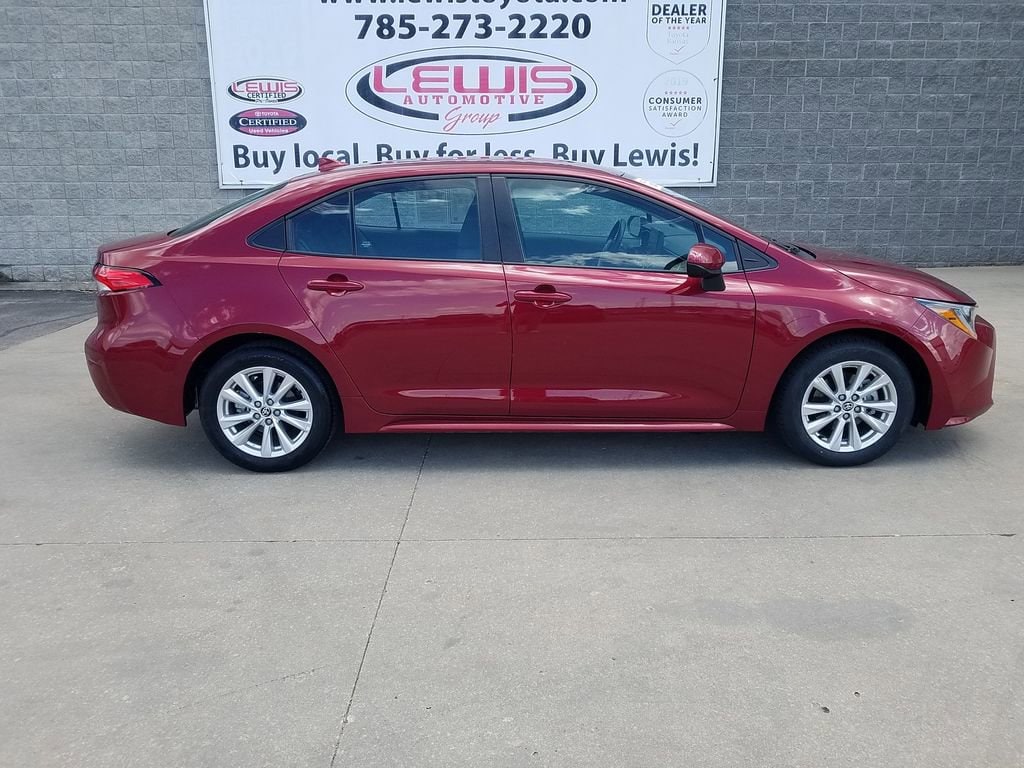 Used 2024 Toyota Corolla LE with VIN 5YFB4MDE2RP137504 for sale in Kansas City
