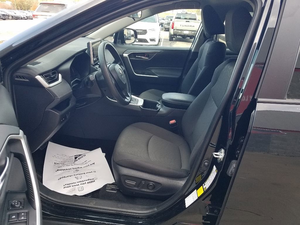 Used 2024 Toyota RAV4 Hybrid XLE SUV