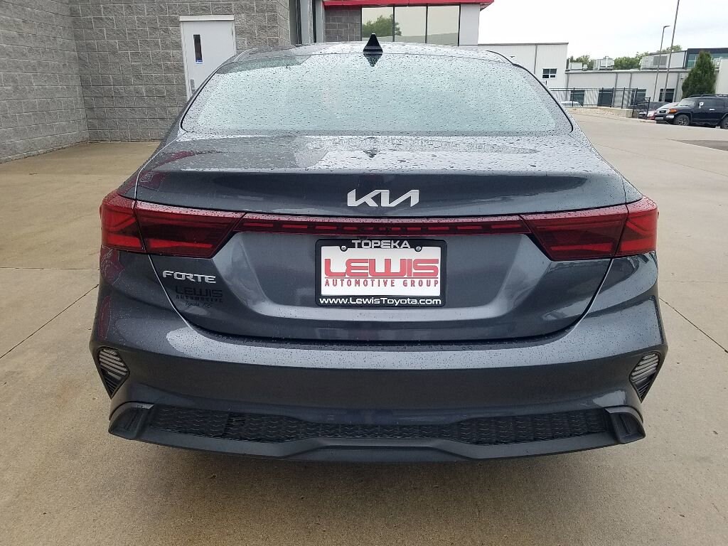 Used 2024 Kia Forte LXS Sedan