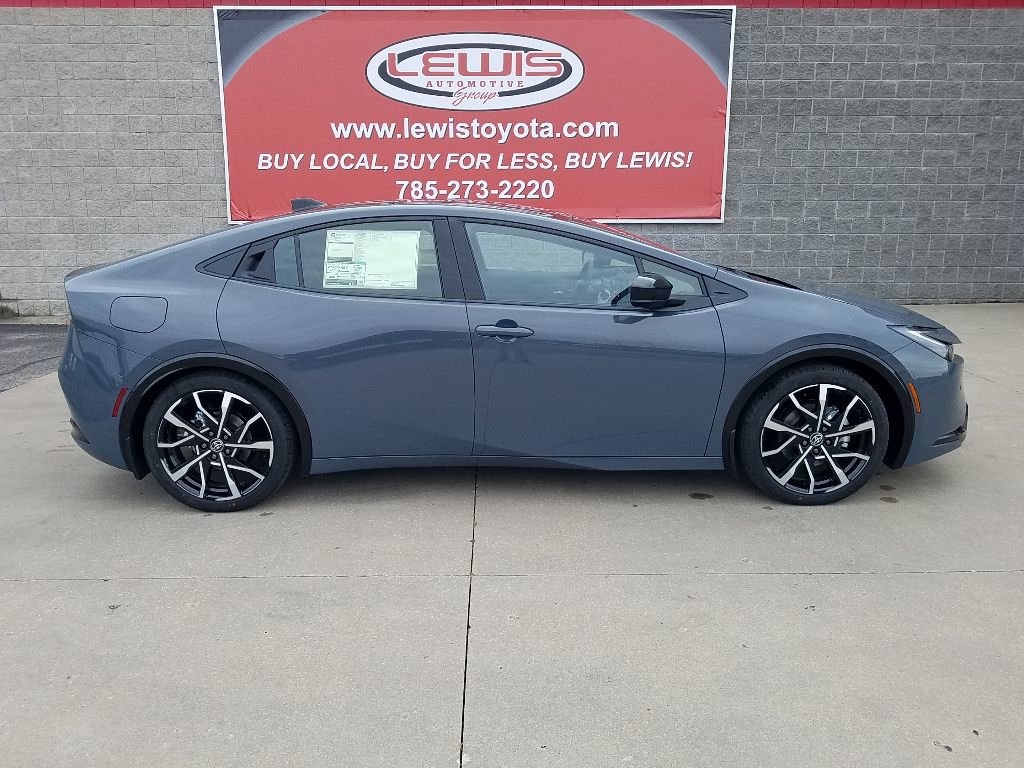 New 2026 Toyota Prius Plug-in Hybrid XSE Premium PLUG-IN HYBRID