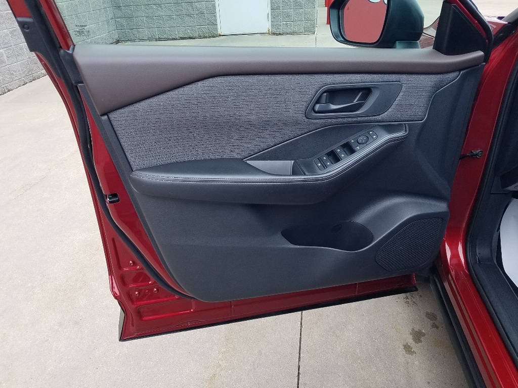 Used 2021 Nissan Rogue S with VIN 5N1AT3AB6MC834643 for sale in Kansas City