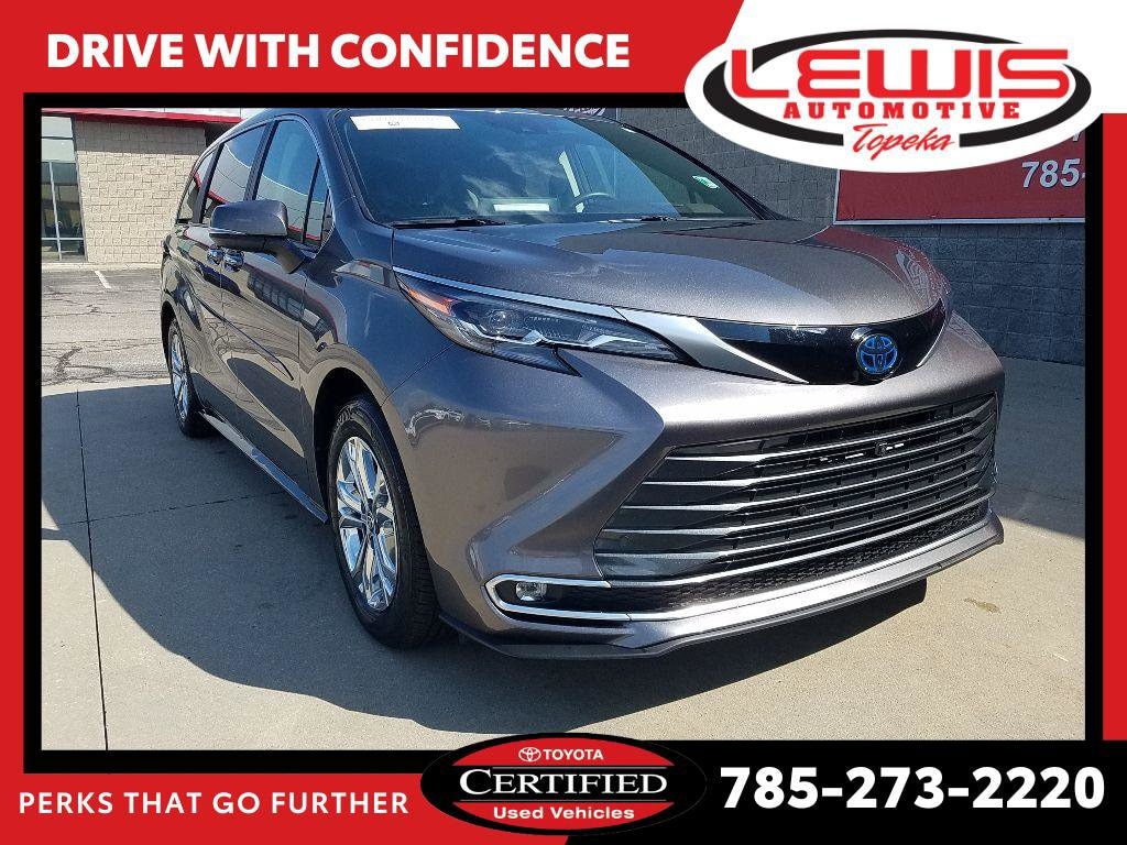 Certified 2024 Toyota Sienna Platinum 7 Passenger Van Passenger Van