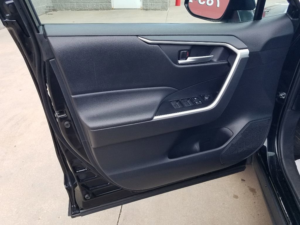 Used 2024 Toyota RAV4 Hybrid XLE SUV