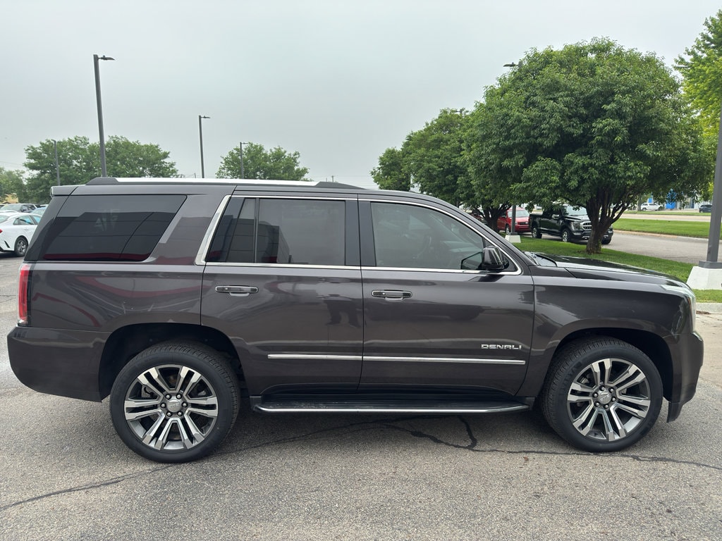Used 2017 GMC Yukon Denali with VIN 1GKS2CKJ4HR390106 for sale in Dodge City, KS