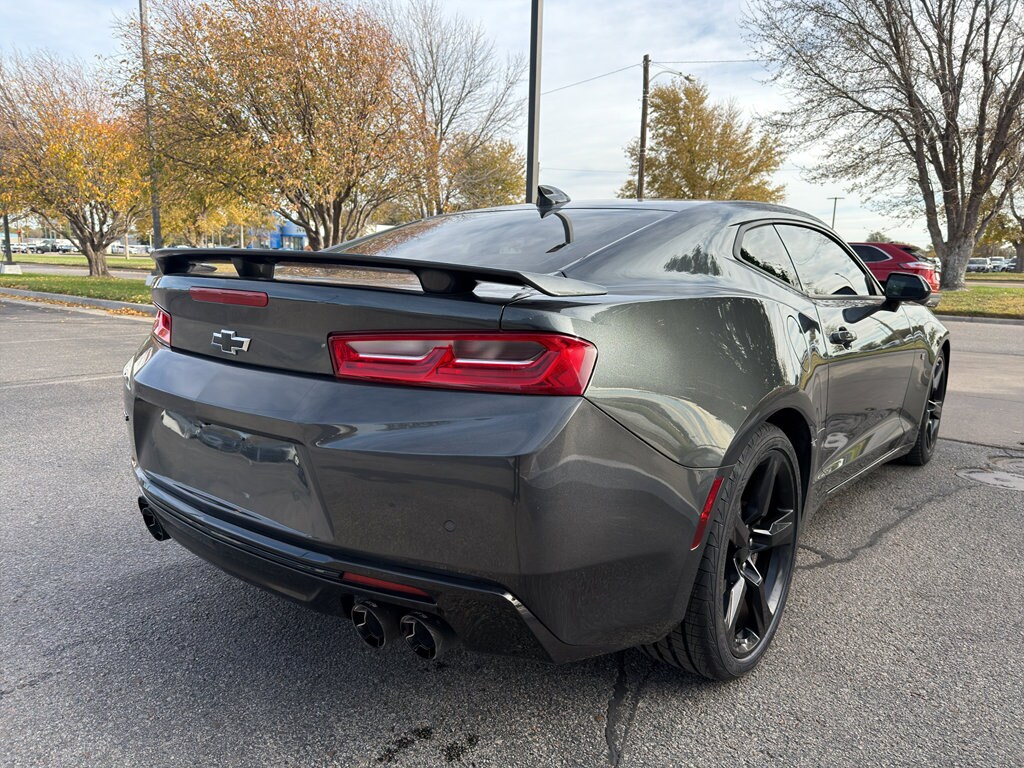 2018 Chevrolet Camaro 2SS photo 3