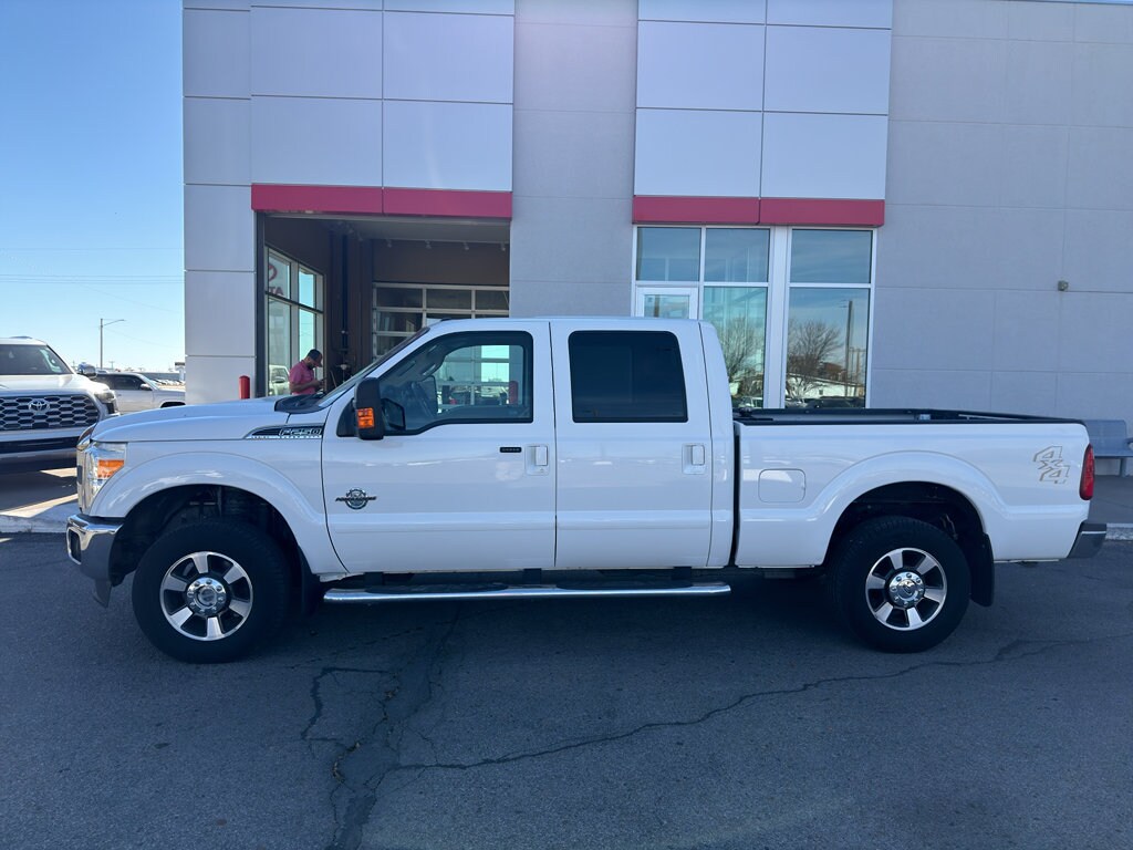 Used 2013 Ford Super Duty F-250 SRW Lariat Truck Crew Cab