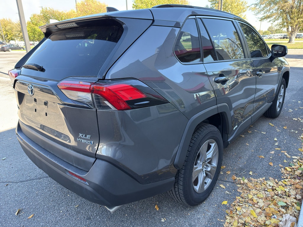 Used 2022 Toyota RAV4 Hybrid XLE SUV