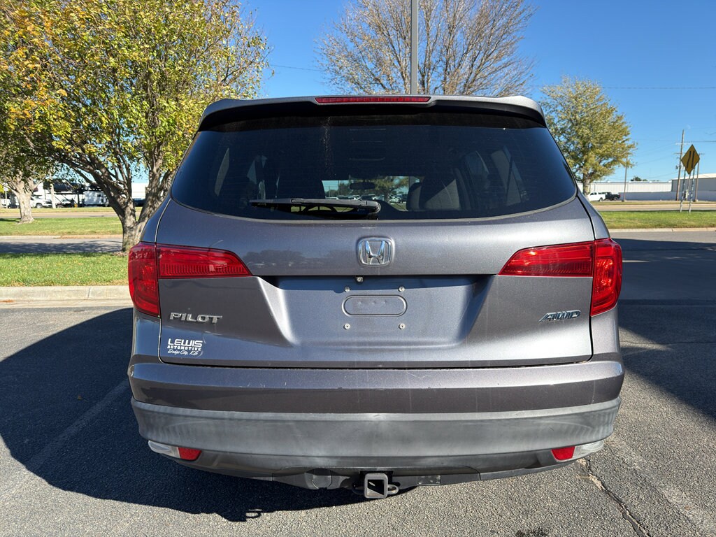 2018 Honda Pilot EX photo 4