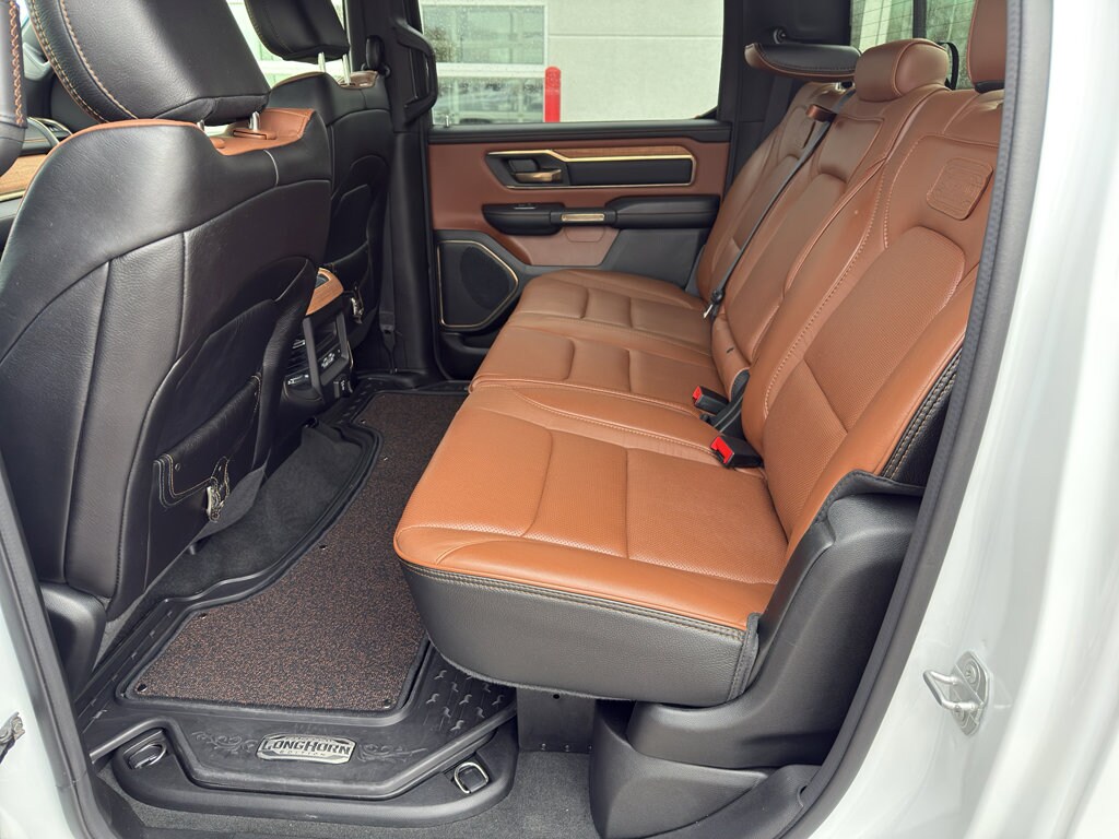2022 Ram 1500 Longhorn photo 4