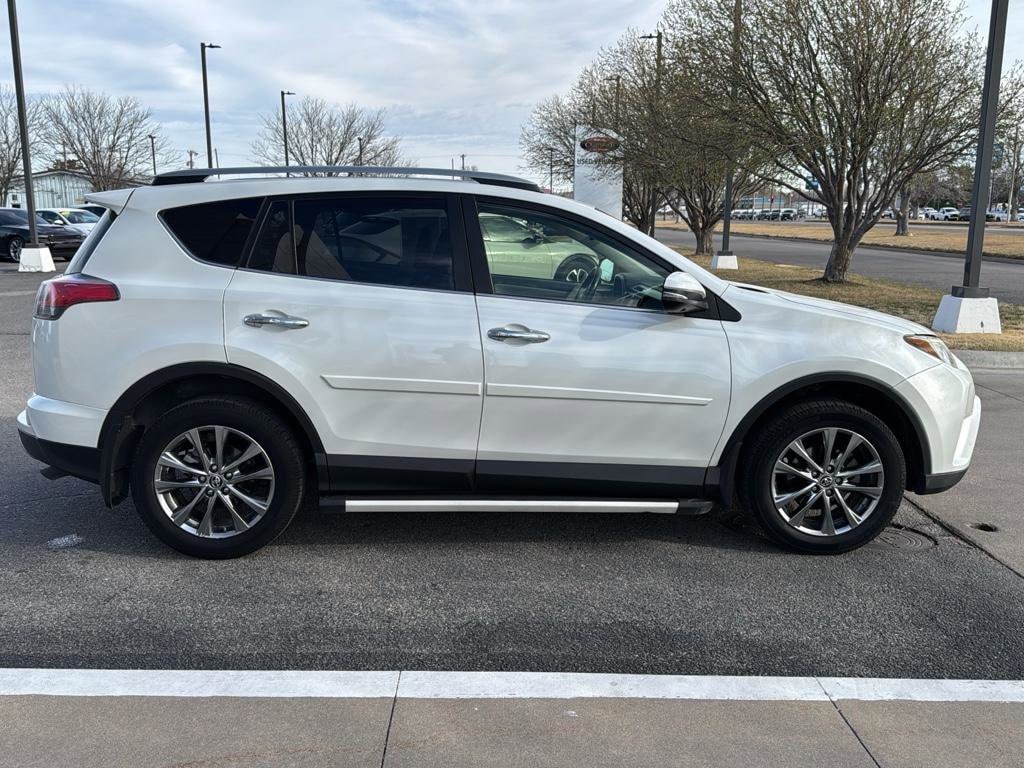 Used 2018 Toyota RAV4 Limited with VIN JTMDFREV0JJ242730 for sale in Dodge City, KS