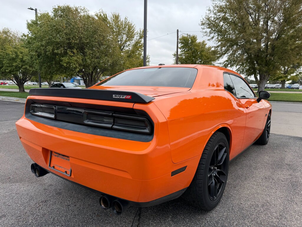 2014 Dodge Challenger SRT8 Core photo 3