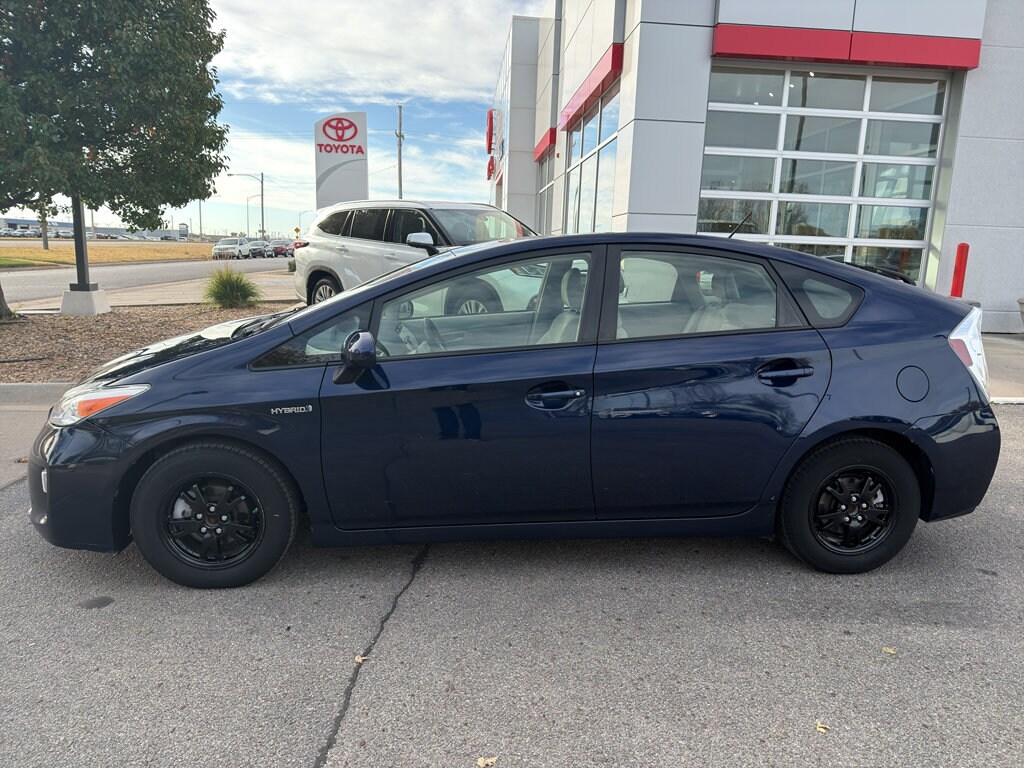 Used 2015 Toyota Prius Hatchback