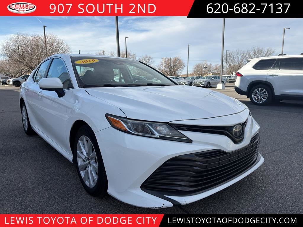 2019 Toyota Camry LE