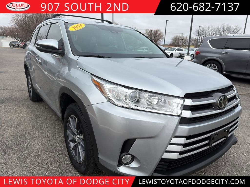 Used 2019 Toyota Highlander XLE SUV