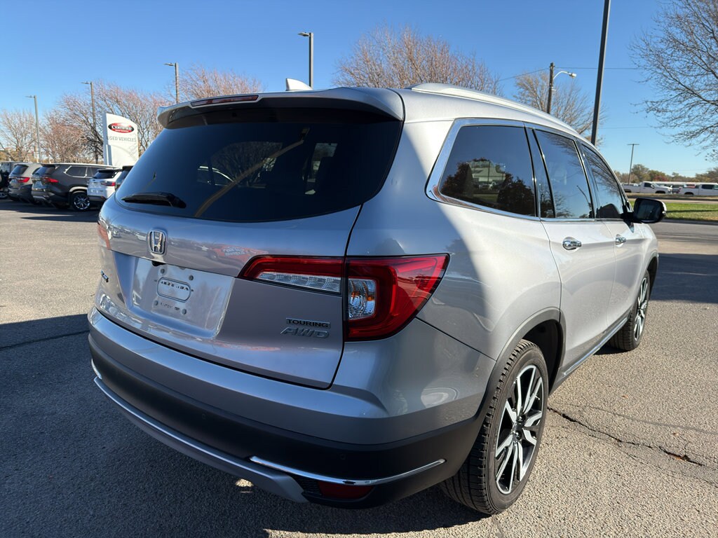 Used 2022 Honda Pilot Touring 7-Passenger SUV