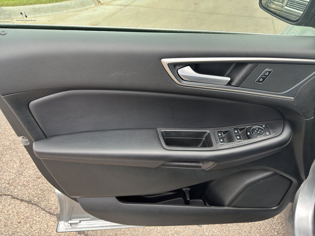 Used 2023 Ford Edge SEL SUV