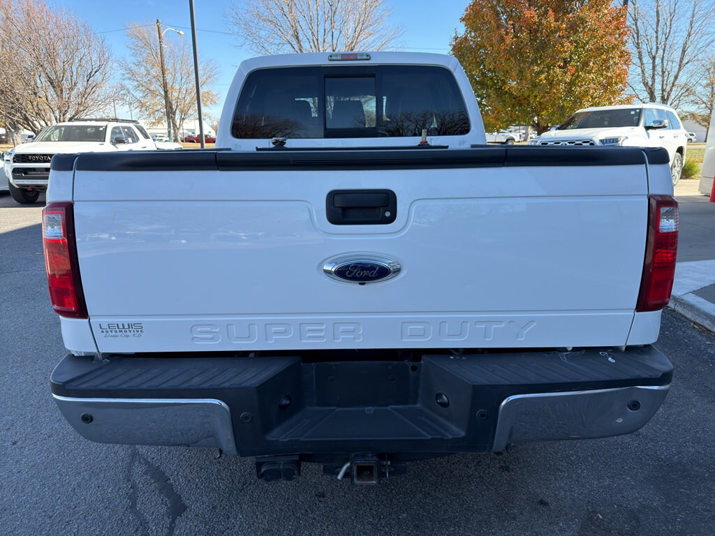2013 Ford F-250 Lariat photo 4