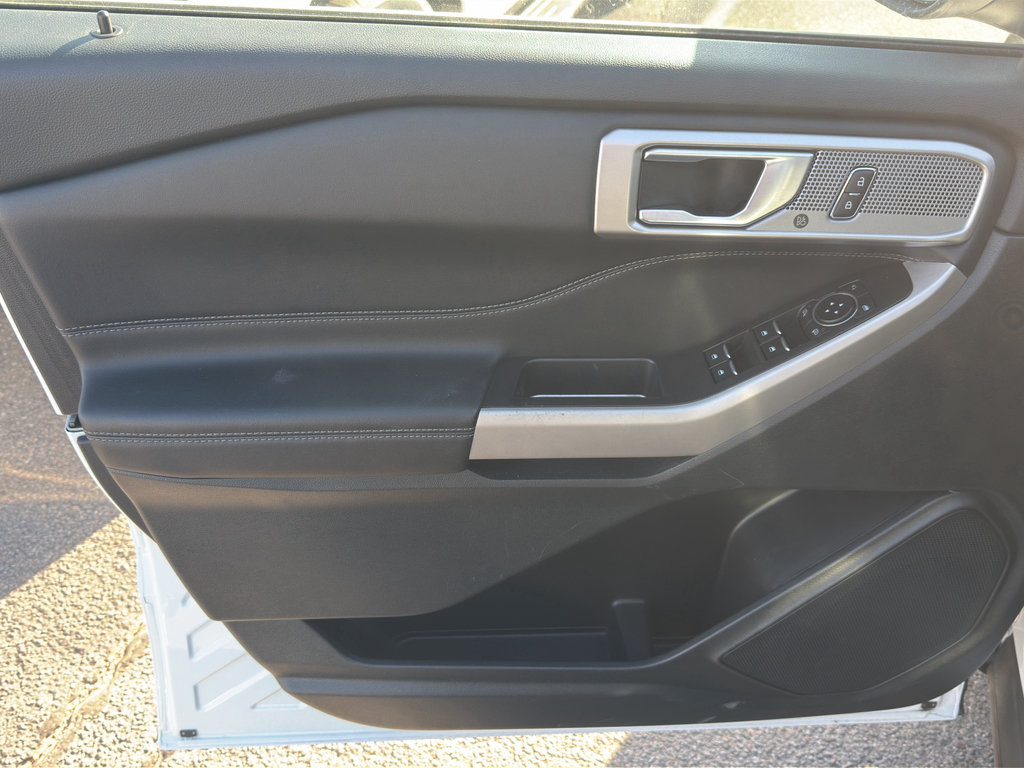 2024 Ford Explorer Limited - Photo 9