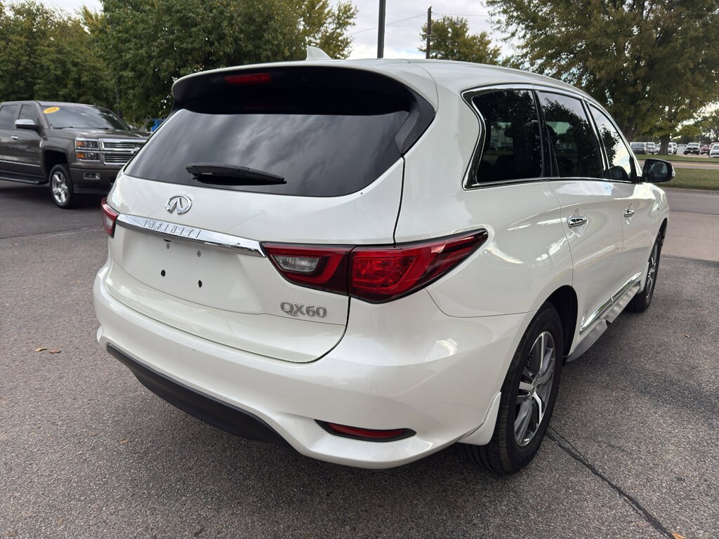 2020 Infiniti QX60 Pure photo 2