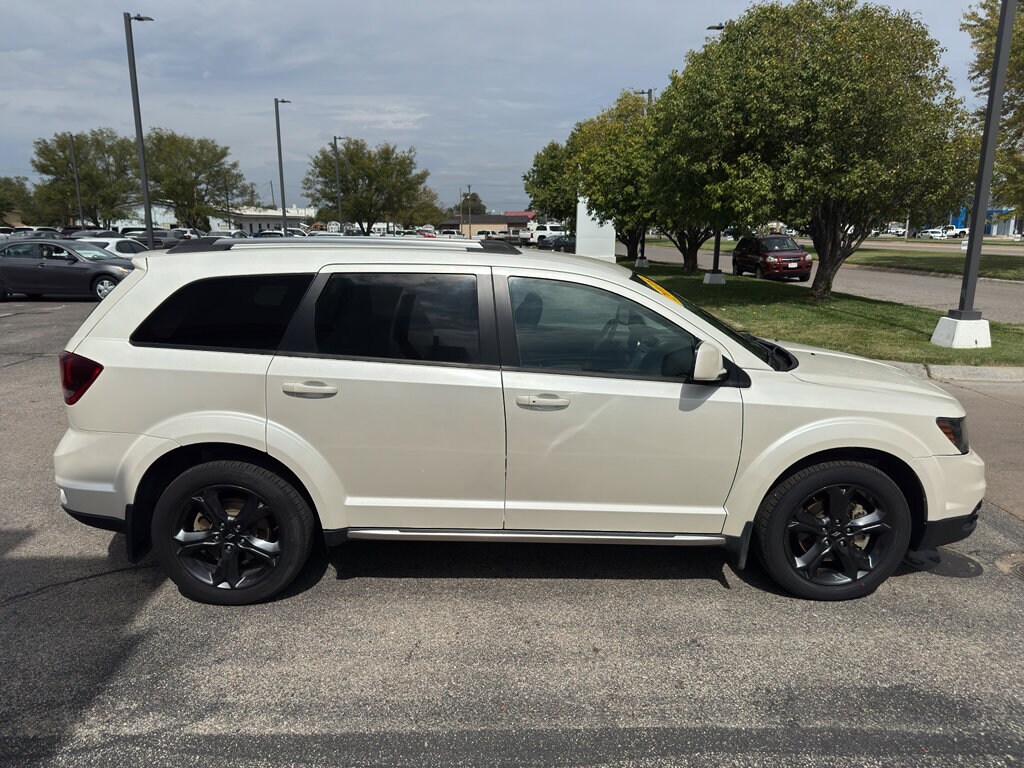 2018 Dodge Journey Crossroad photo 2