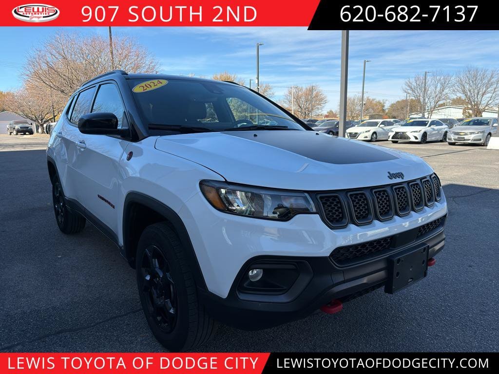 Used 2024 Jeep Compass Trailhawk SUV