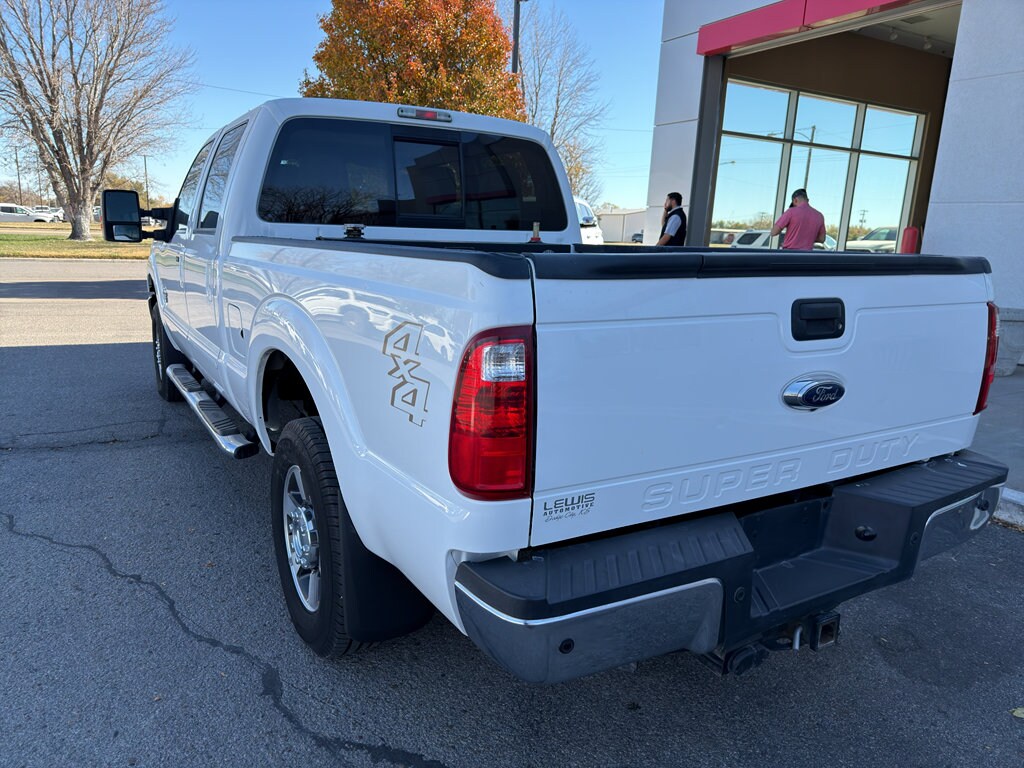 Used 2013 Ford Super Duty F-250 SRW Lariat Truck Crew Cab