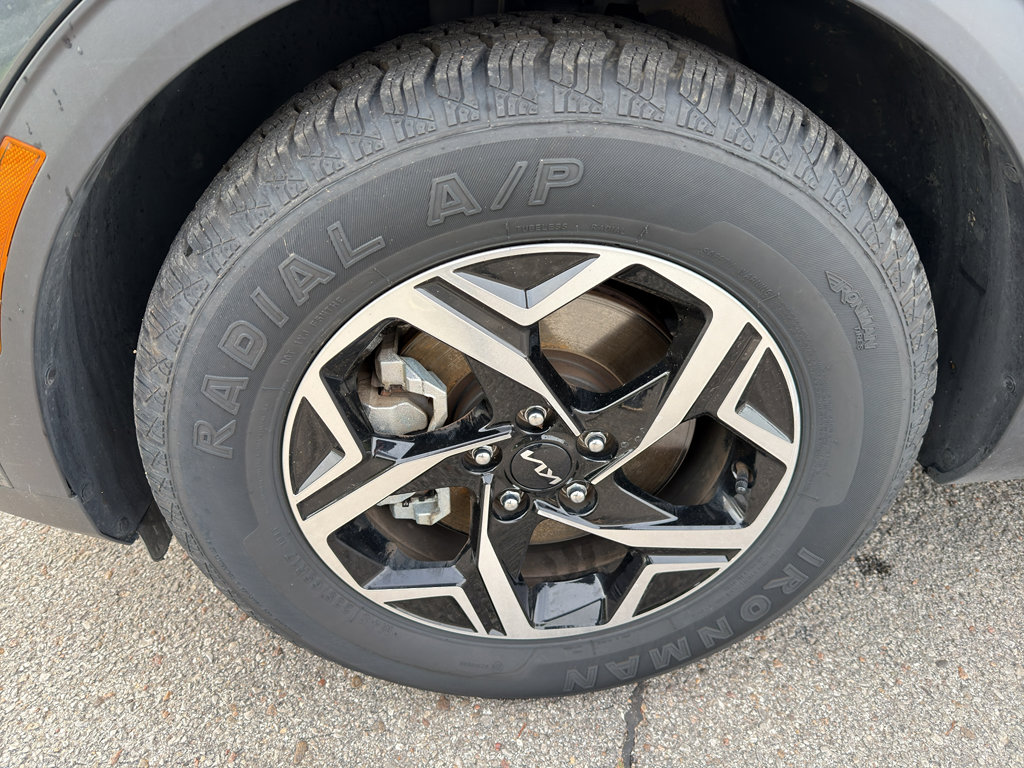 2024 Kia Sportage LX - Photo 19