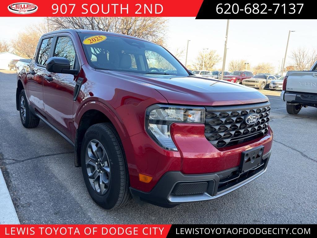2025 Ford Maverick XLT's photo