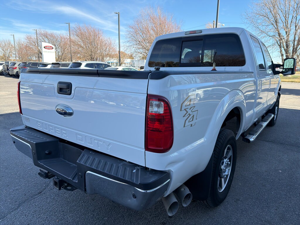 2013 Ford F-250 Lariat photo 3