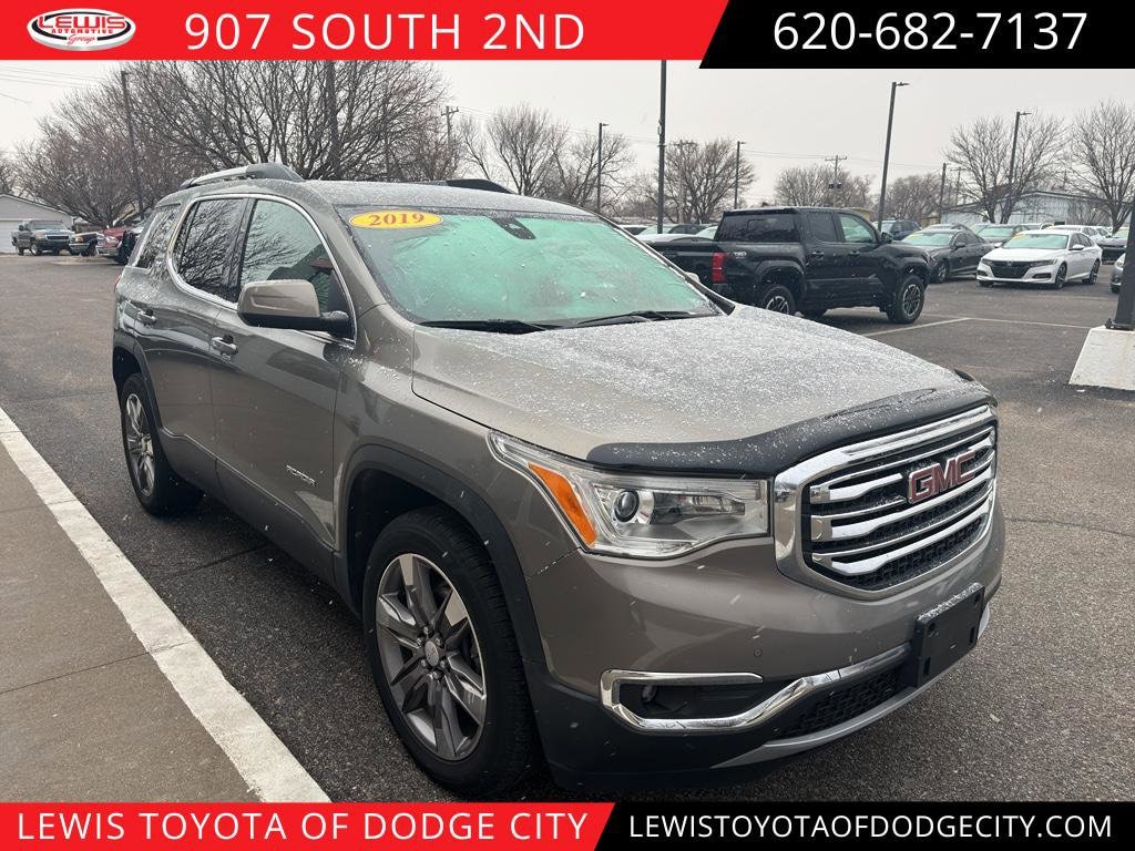 2019 GMC Acadia SLT-2's photo