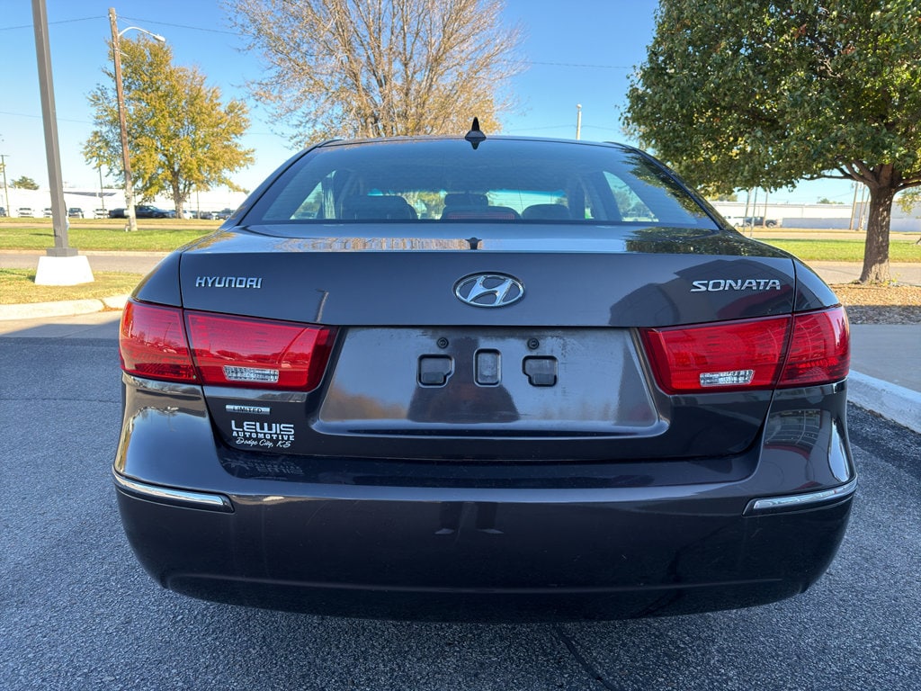 Used 2009 Hyundai Sonata Limited Sedan
