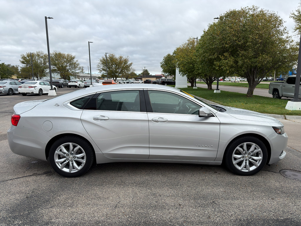 Used 2018 Chevrolet Impala 1LT with VIN 1G1105S35JU147930 for sale in Dodge City, KS