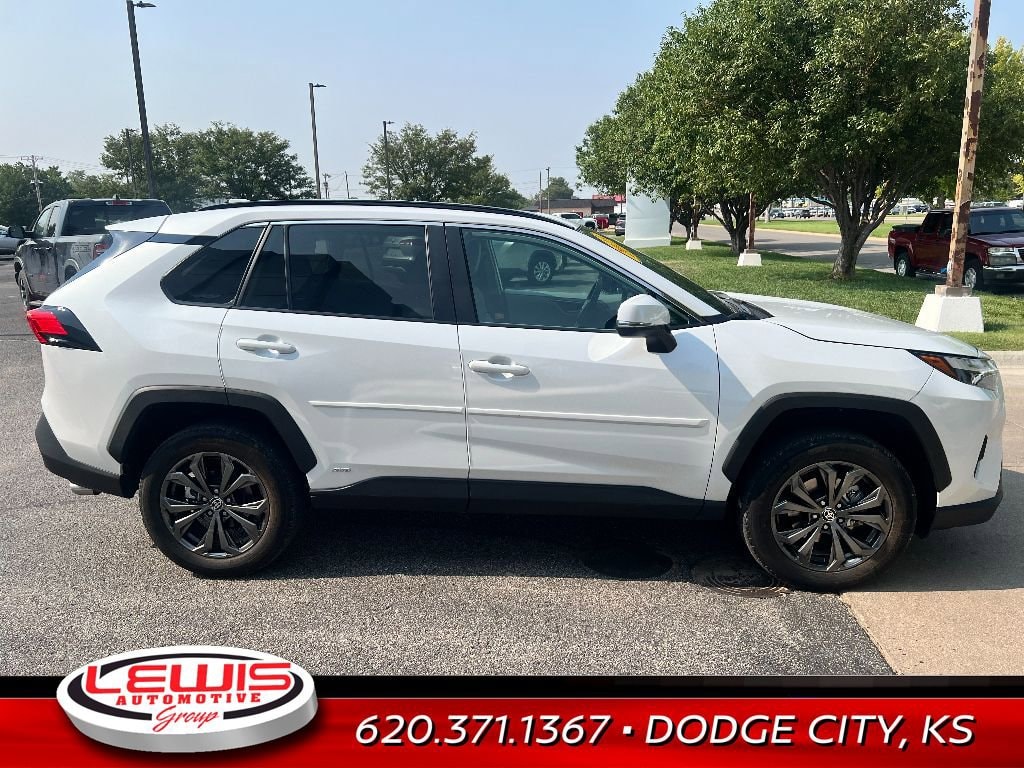 Used 2023 Toyota RAV4 XLE Premium with VIN 4T3B6RFV1PU135251 for sale in Dodge City, KS