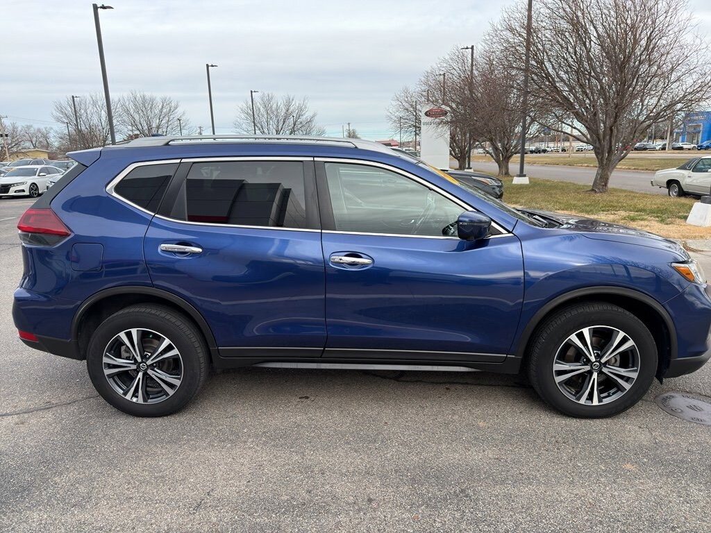 Used 2020 Nissan Rogue SV SUV