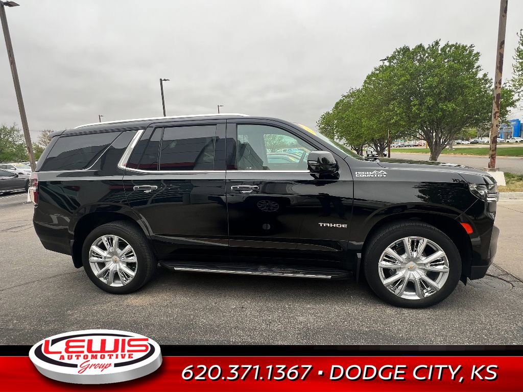 Used 2022 Chevrolet Tahoe High Country with VIN 1GNSKTKL3NR142672 for sale in Dodge City, KS