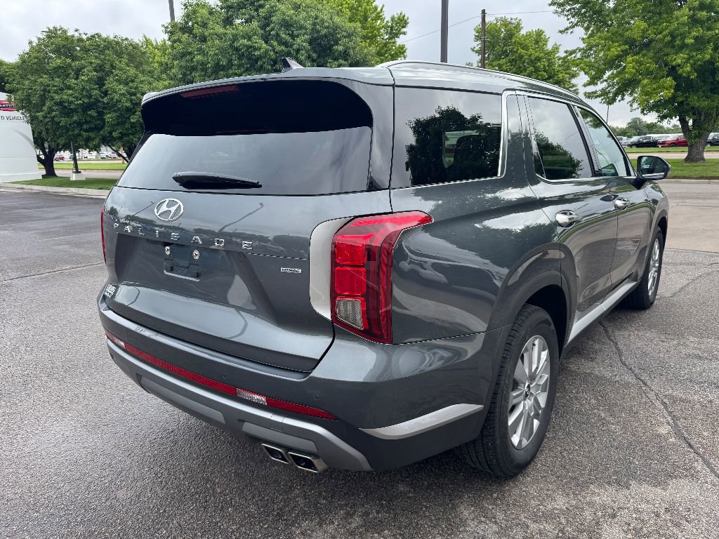 2025 Hyundai Palisade SEL photo 3
