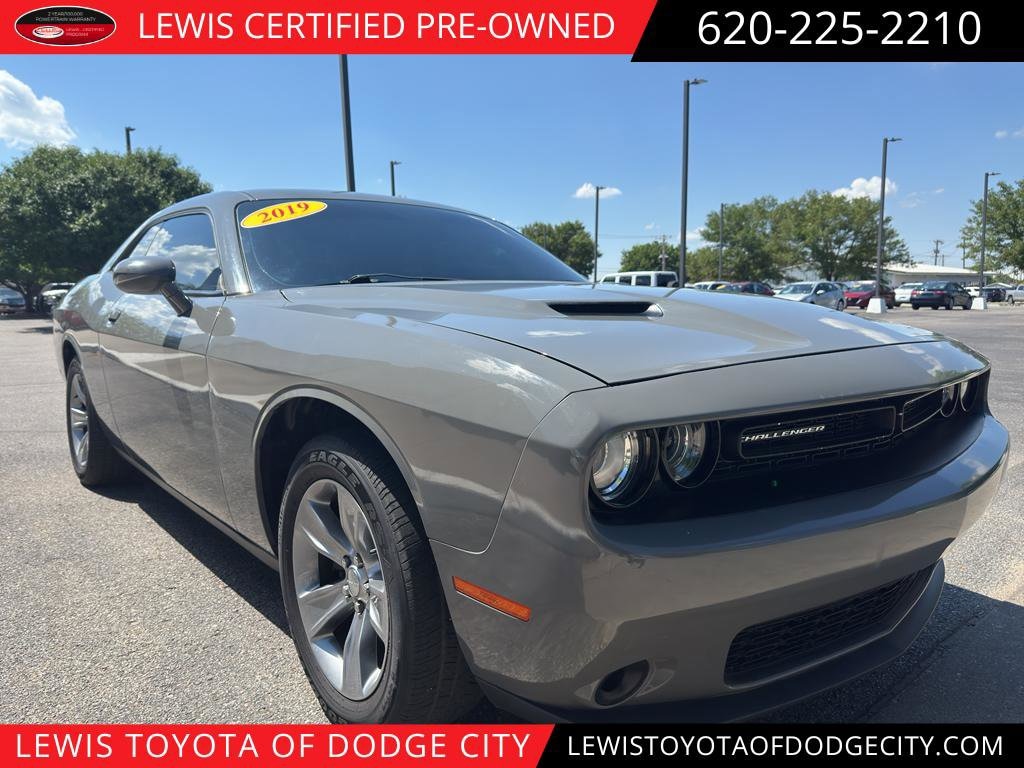 Used 2019 Dodge Challenger SXT Coupe