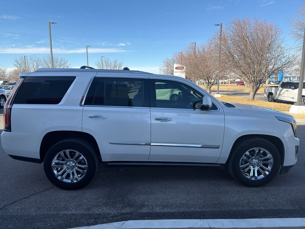 Used 2016 Cadillac Escalade Platinum SUV