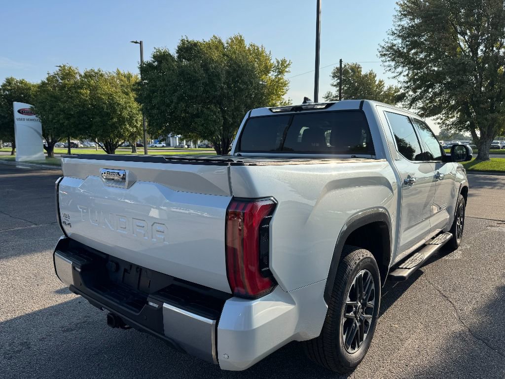 2023 Toyota Tundra Limited photo 2