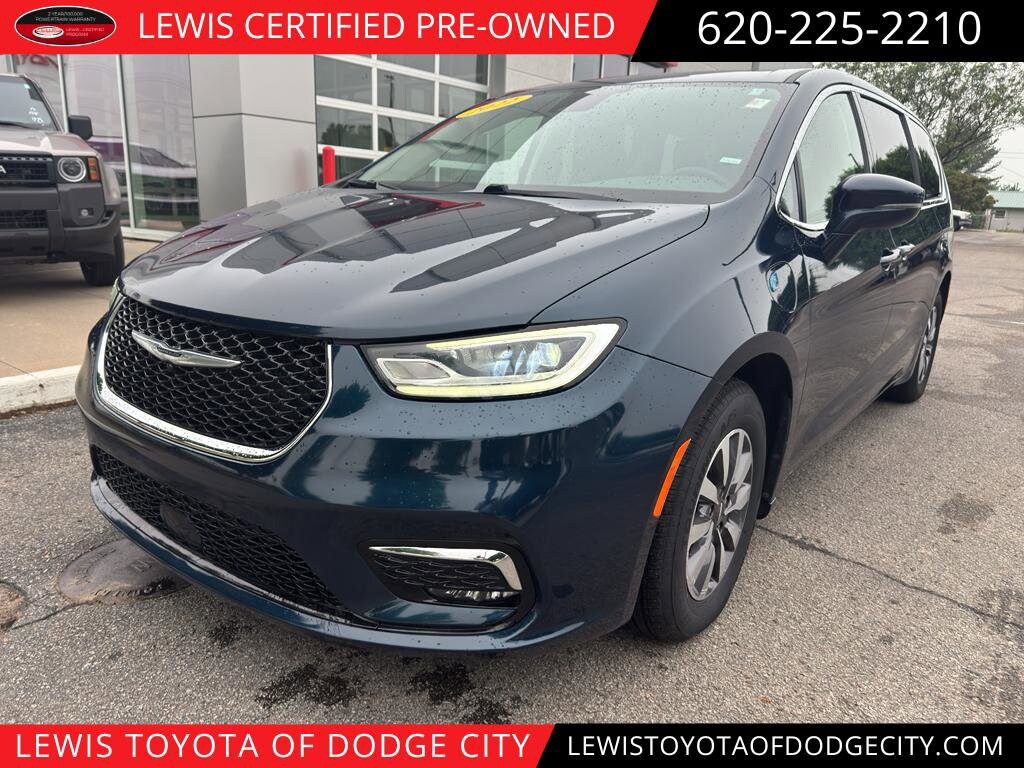 Used 2022 Chrysler Pacifica Hybrid Touring L Van Passenger Van