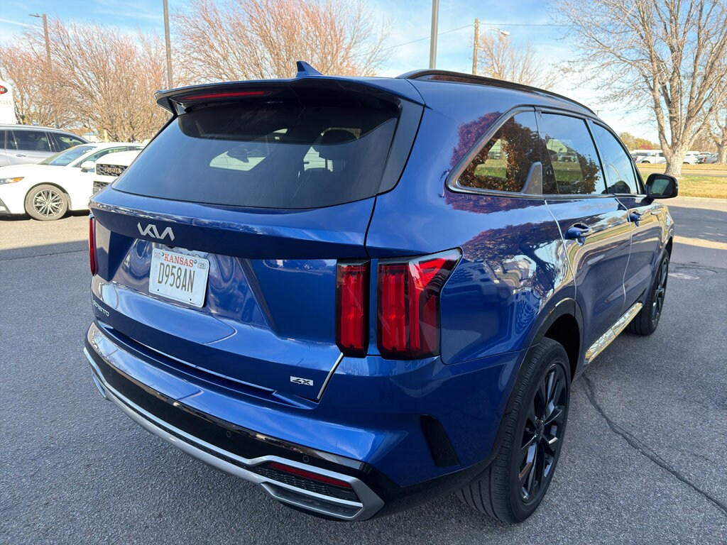 Used 2022 Kia Sorento S SUV
