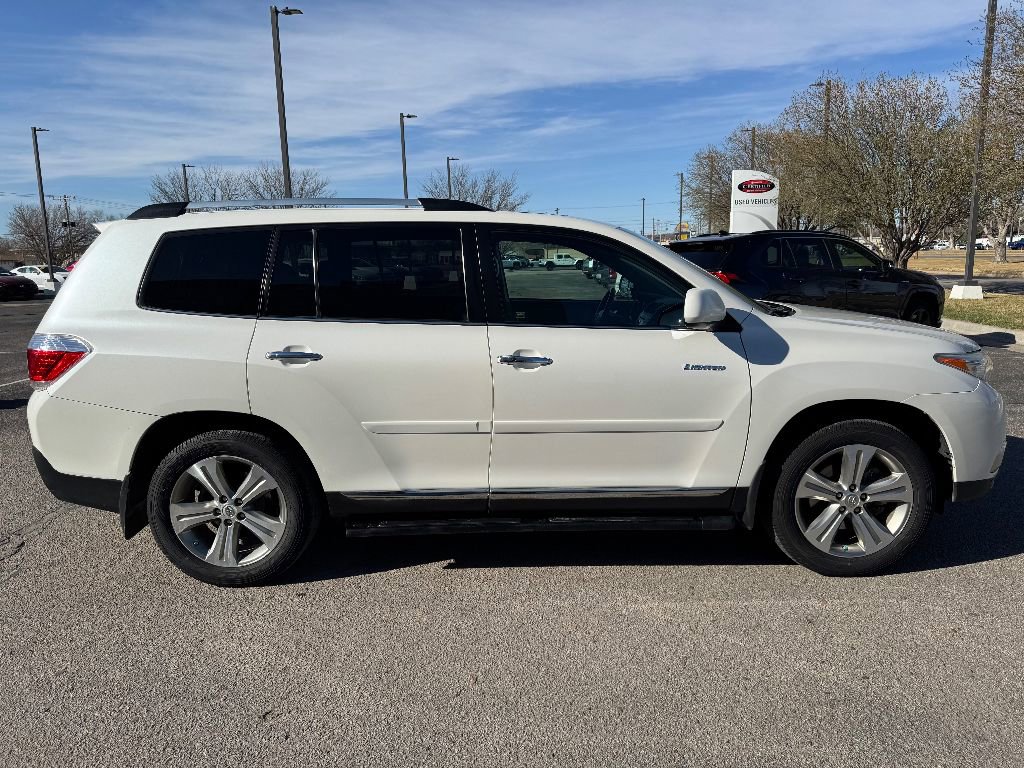 Used 2011 Toyota Highlander Limited with VIN 5TDDK3EH0BS086146 for sale in Dodge City, KS