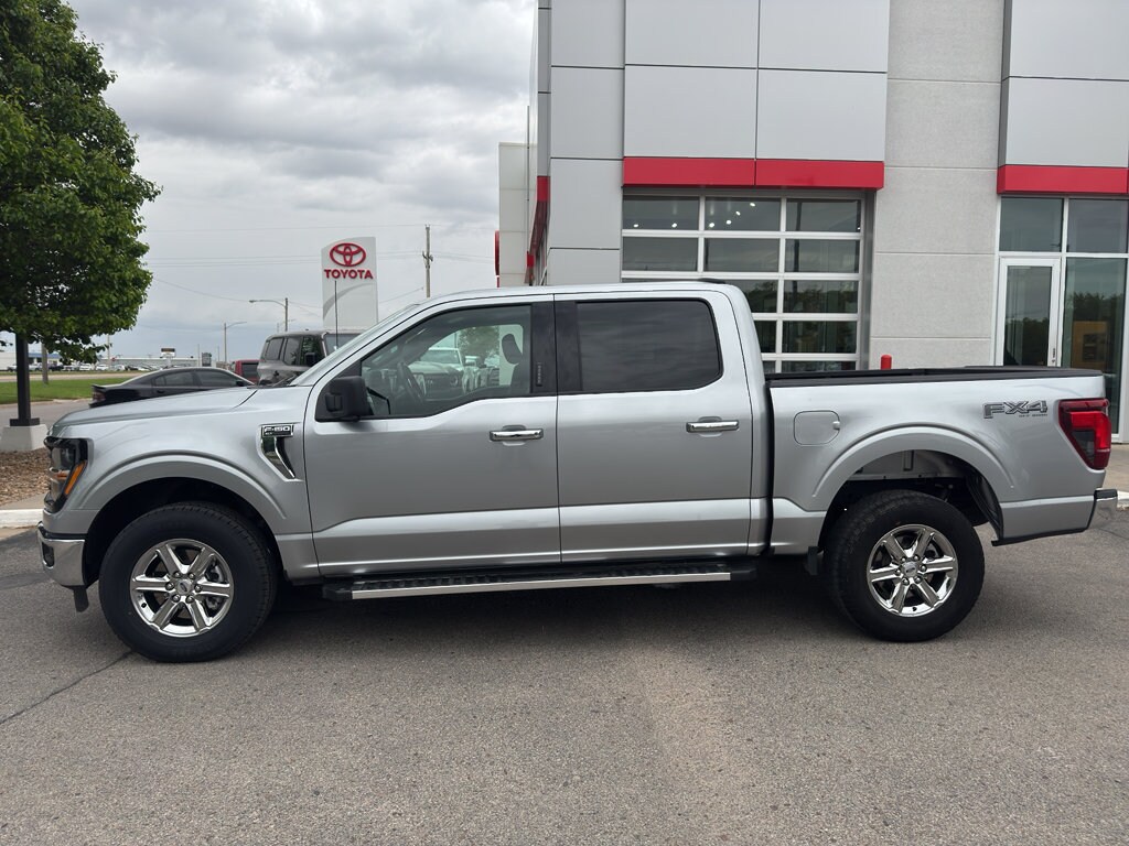 Used 2024 Ford F-150 XLT Truck SuperCrew Cab