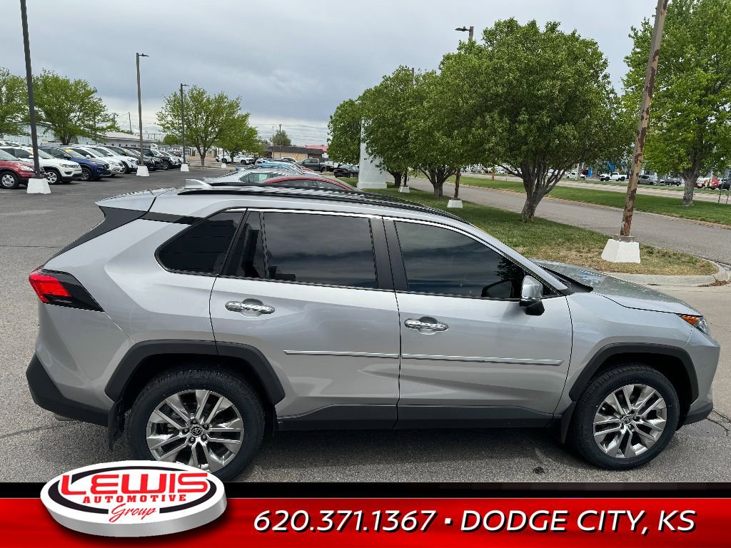 Used 2021 Toyota RAV4 Limited with VIN 2T3N1RFVXMC197465 for sale in Dodge City, KS