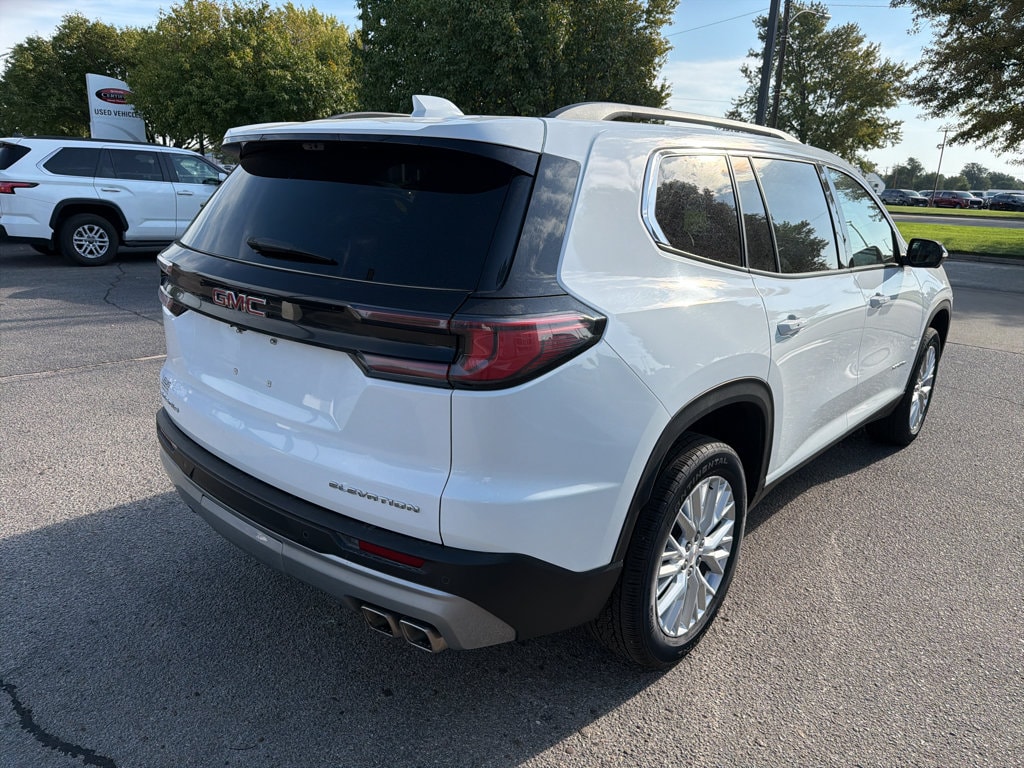 Used 2026 GMC Acadia FWD Elevation SUV
