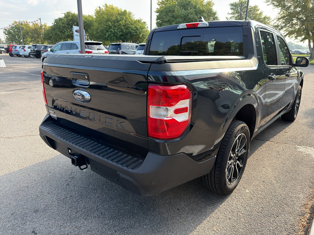 Used 2023 Ford Maverick LARIAT Truck SuperCrew