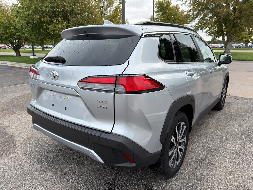 Used 2024 Toyota Corolla Cross XLE SUV
