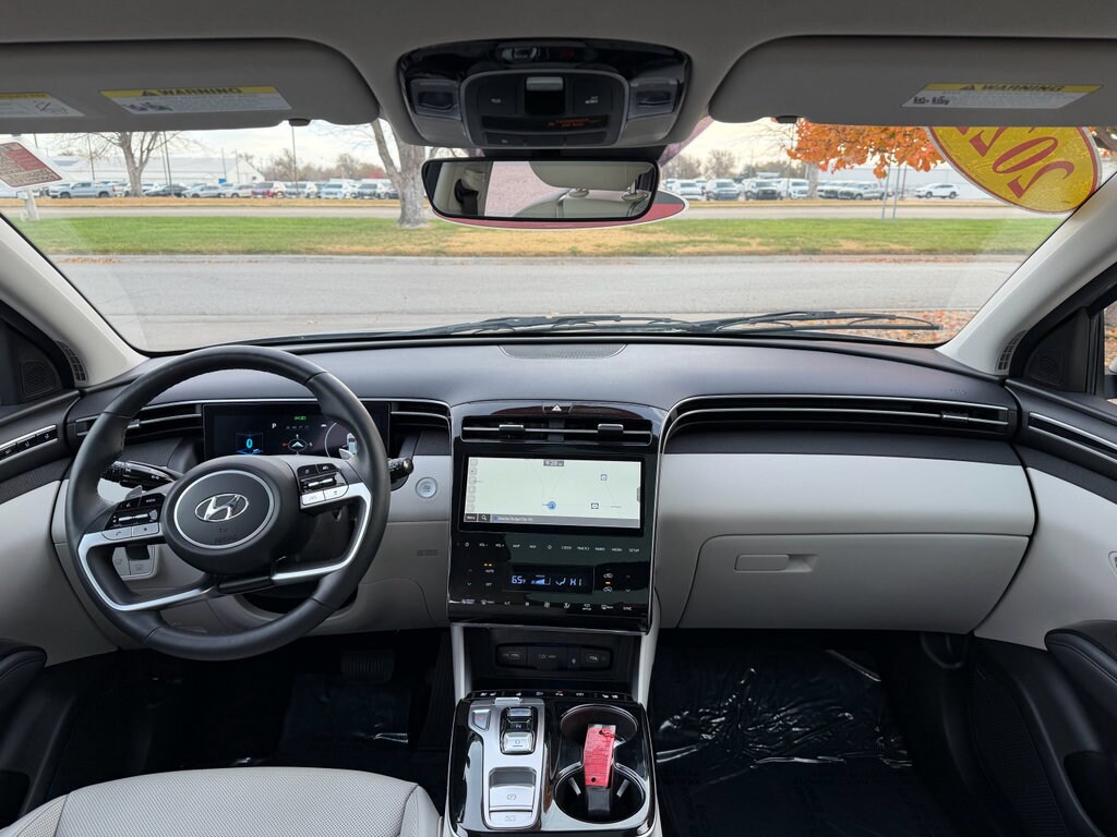 2022 Hyundai Tucson Hybrid Limited photo 3