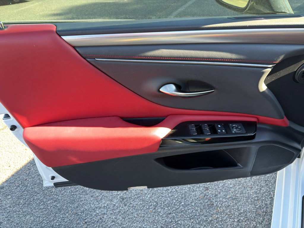 Used 2022 Lexus ES ES 300h F SPORT Sedan