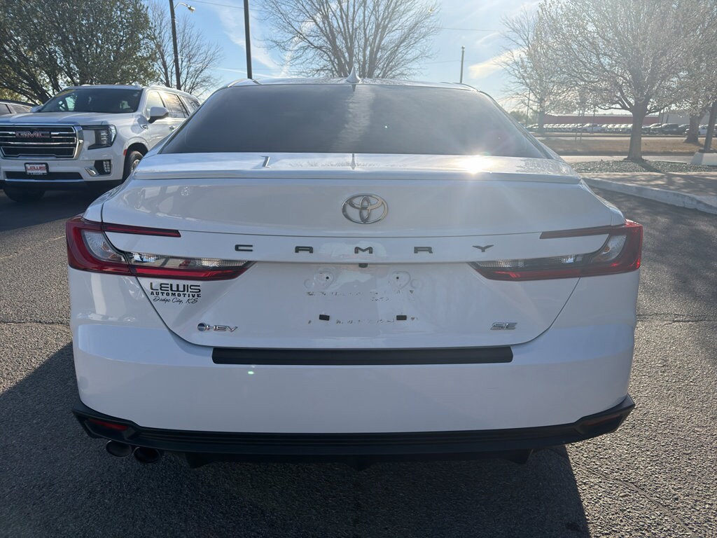 Used 2025 Toyota Camry SE Sedan